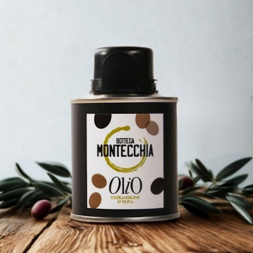 barattolo piccilo di olio di oliva senza trattamenti della Bottega Montecchia a Teramo in Abruzzo